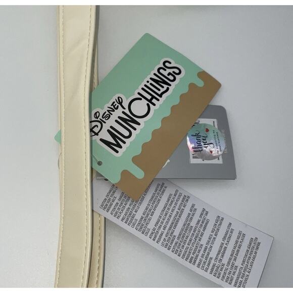 Disney Parks 2024 Munchlings Tote Marie Minnie Baymax New - Picture 3 of 10